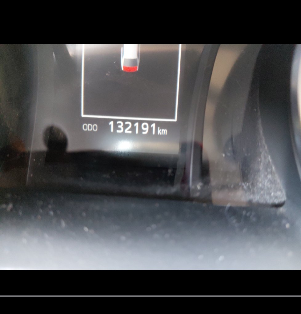 Toyota Camry GLE 2021 image