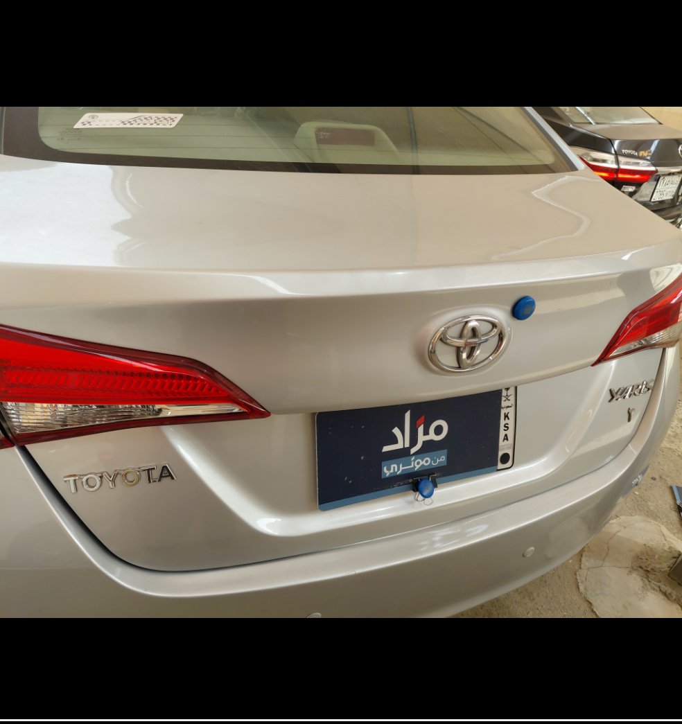 تويوتا يارس Y FLT 2021 image