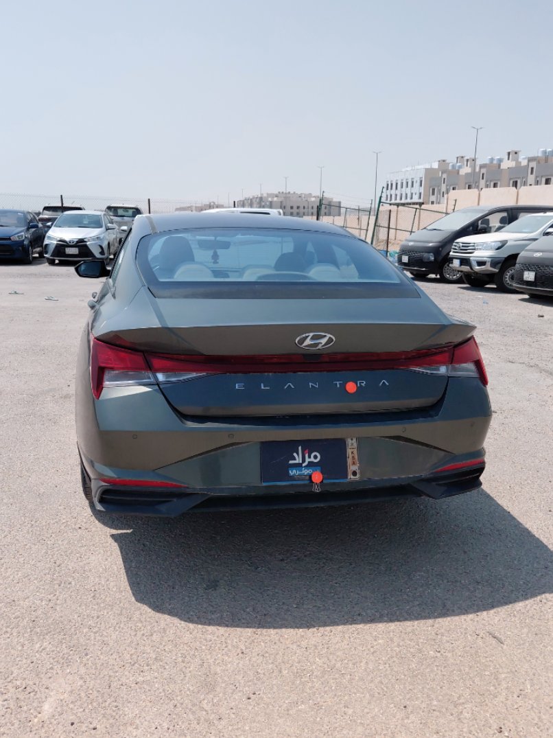 Hyundai Elantra  2023 image