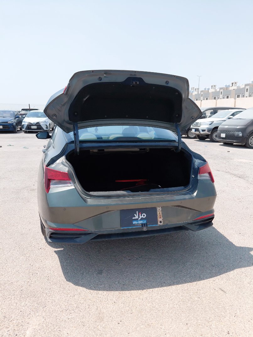Hyundai Elantra  2023 image