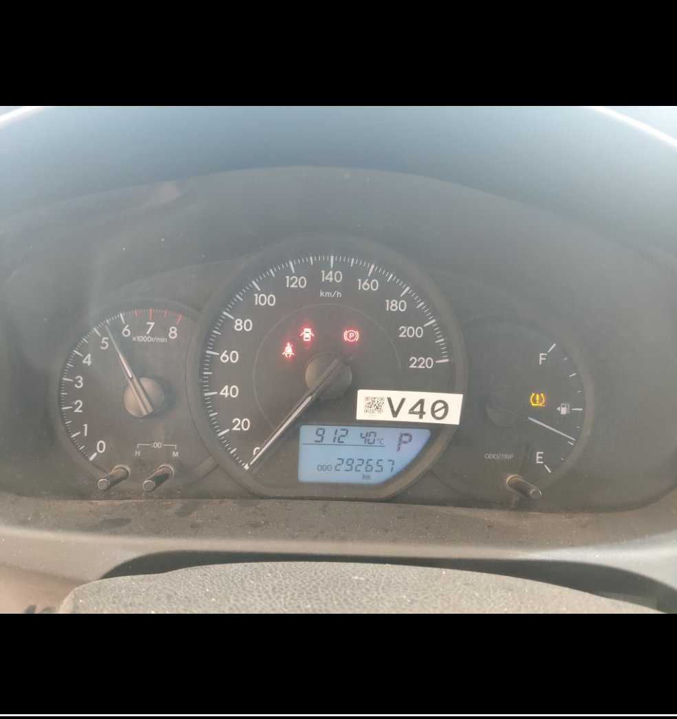 تويوتا يارس Y FLT 2022 image