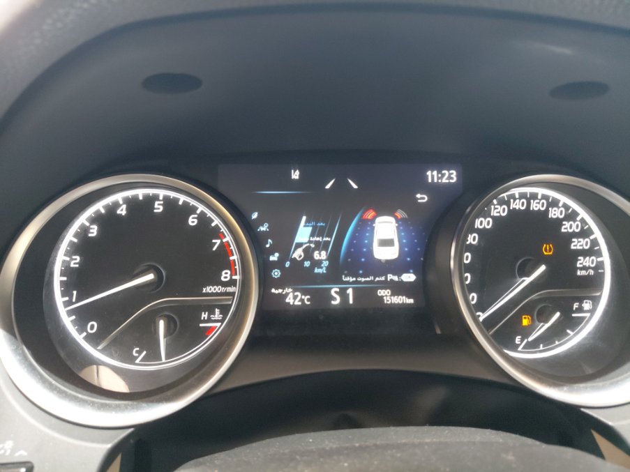 Toyota Camry GRANDE 2021 image