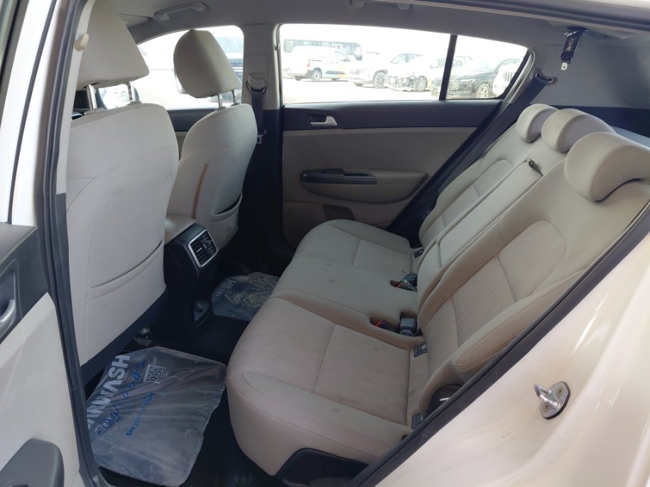 كيا سبورتاج QLE SPORTAGE LX 4WD 2022 image