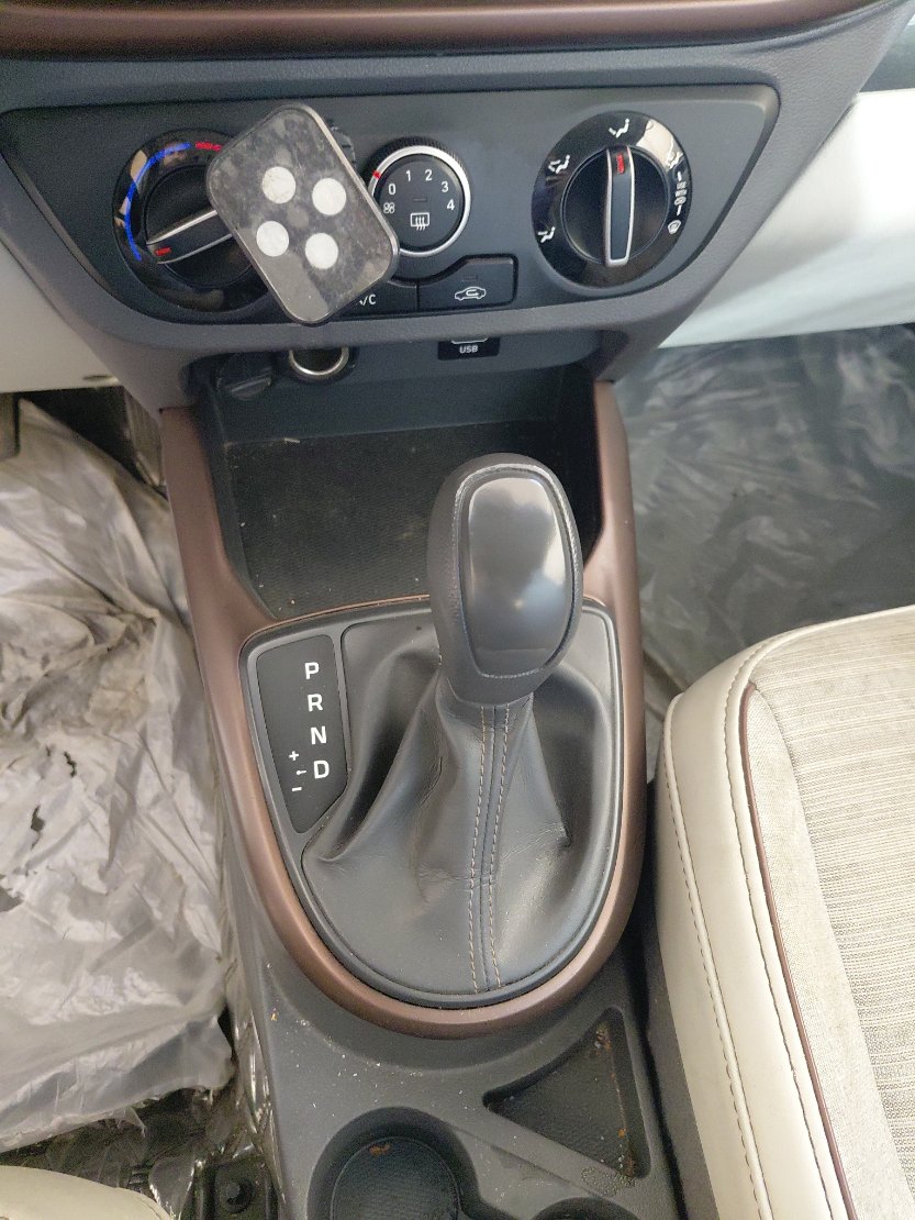 هيونداي i10 جراند STD 2023 image