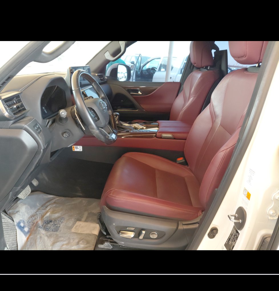 Lexus LX 600 2025 image