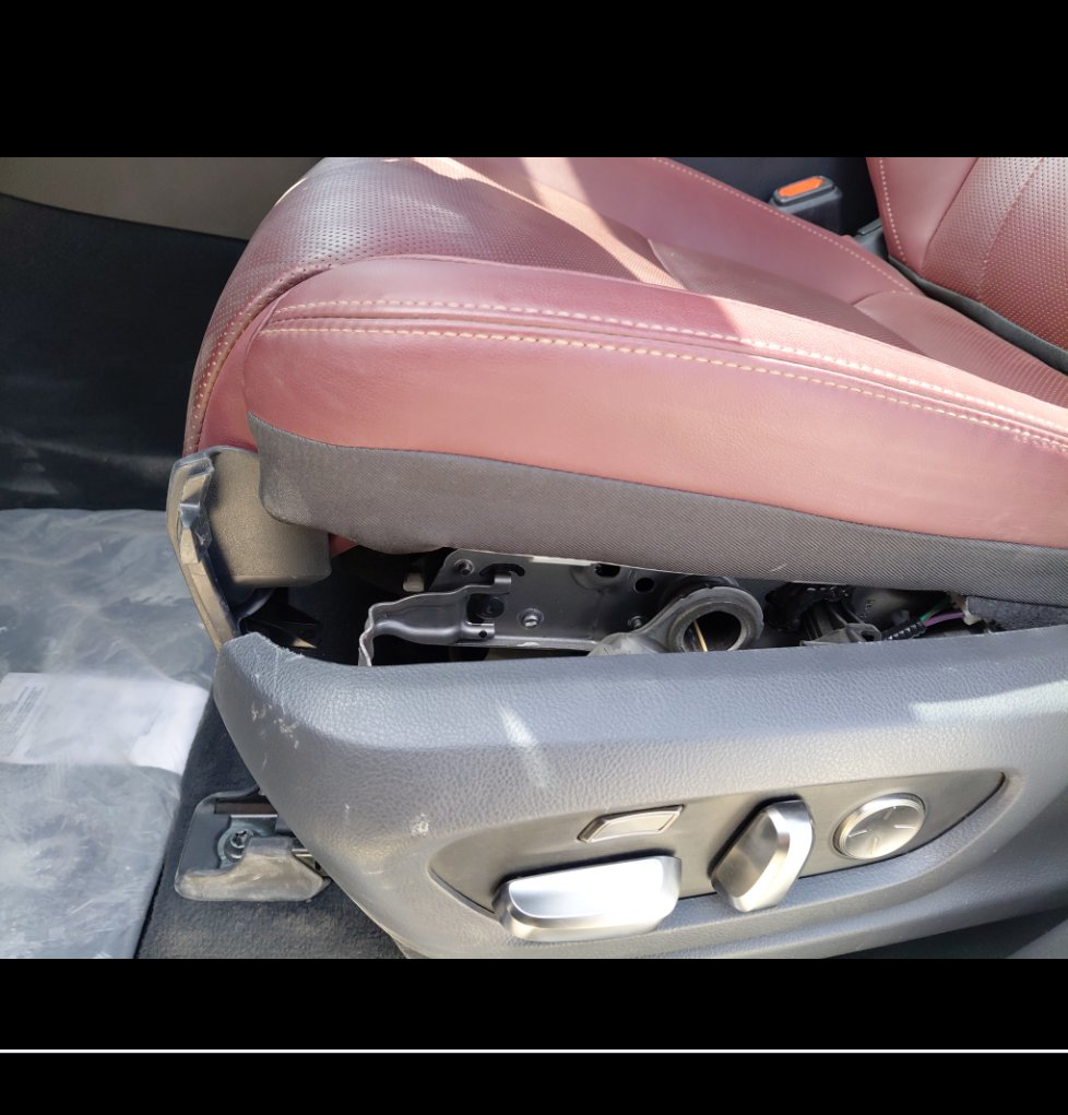Lexus LX 600 2025 image