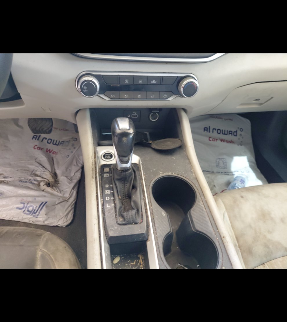 Nissan Altima اس 2020 image