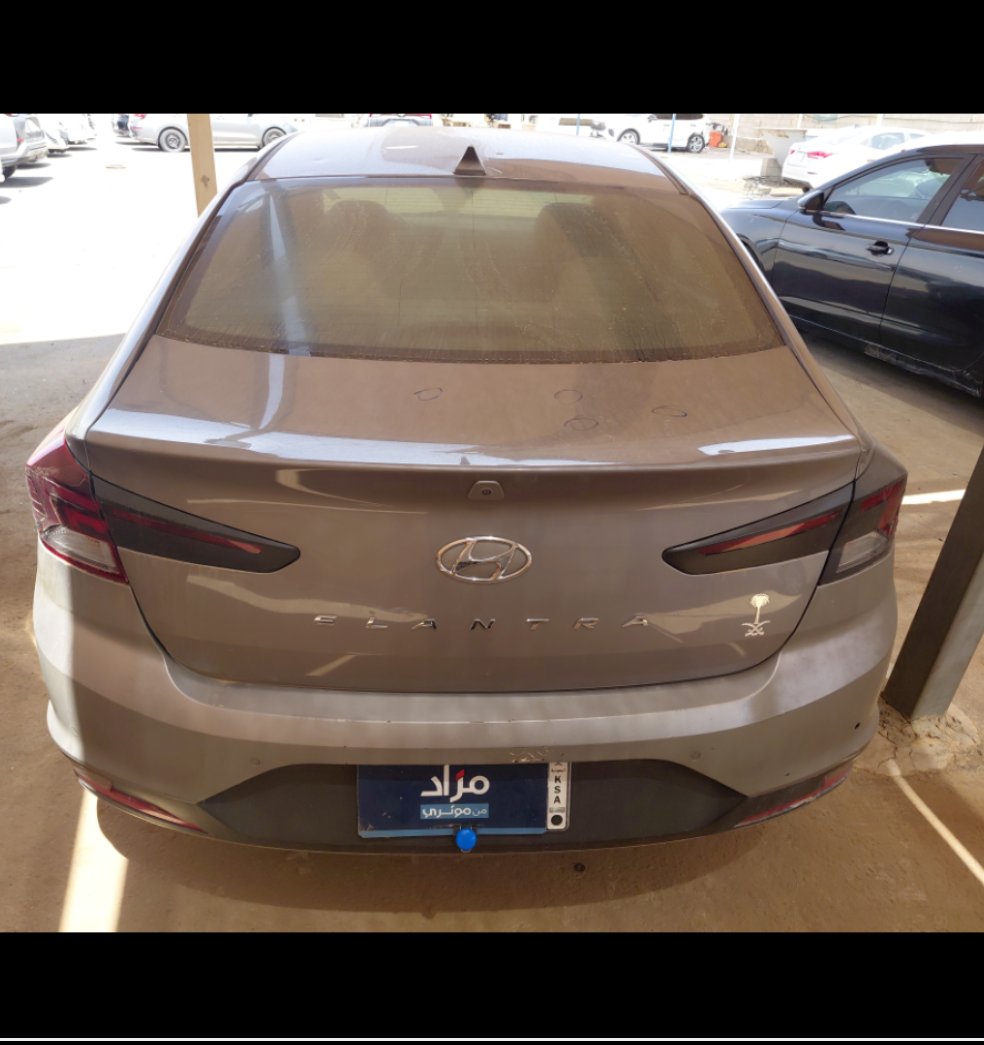 هيونداي إلنترا GL 2020 image