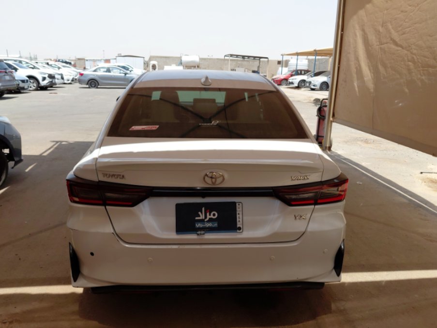 تويوتا يارس YX 2023 image