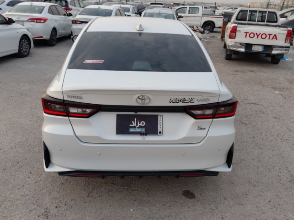 تويوتا يارس  2024 image