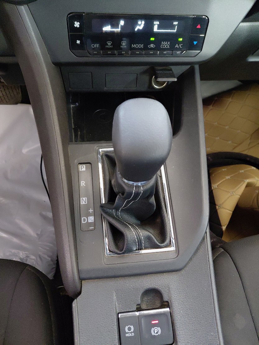 Toyota Yaris  2024 image