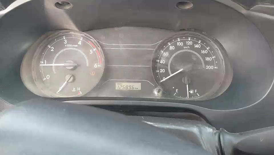 تويوتا هايلكس 4X4-GL2 2024 video