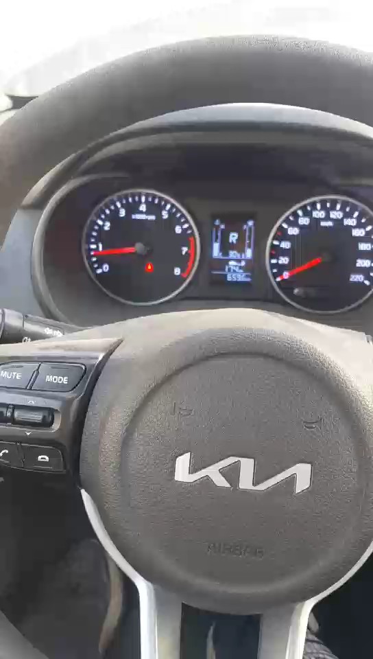 كيا بيجاس  2023 video