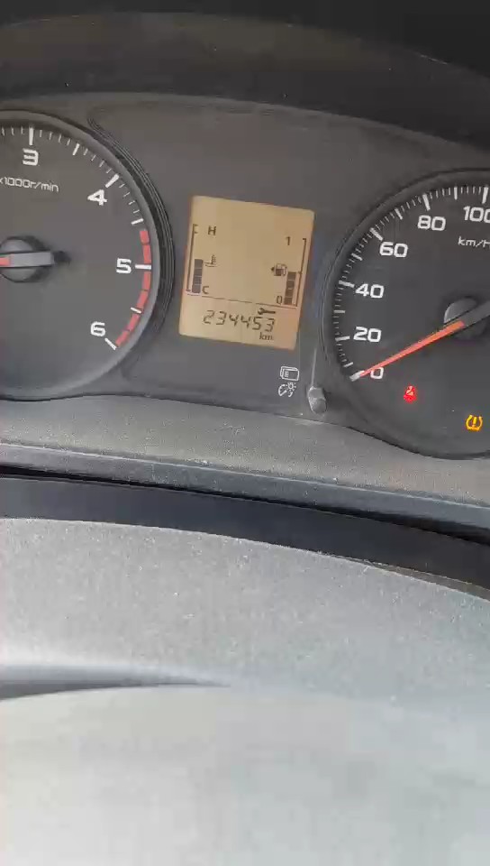Mitsubishi L200  2022 video