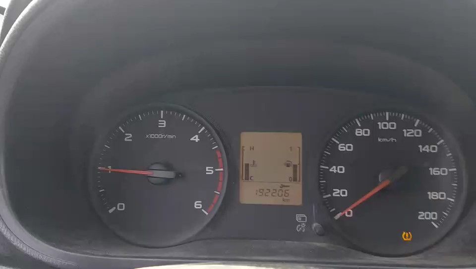 Mitsubishi L200  2023 video