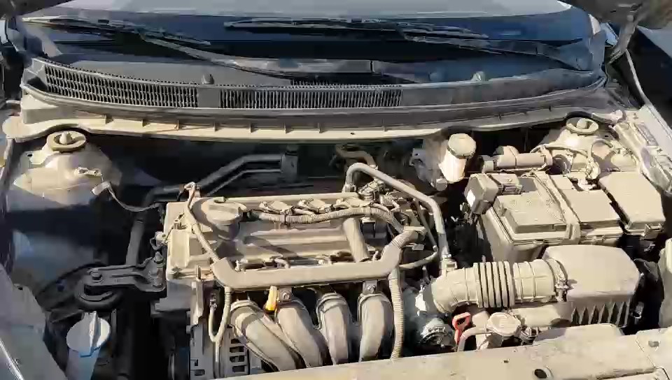 كيا بيجاس LX FWD 2023 video