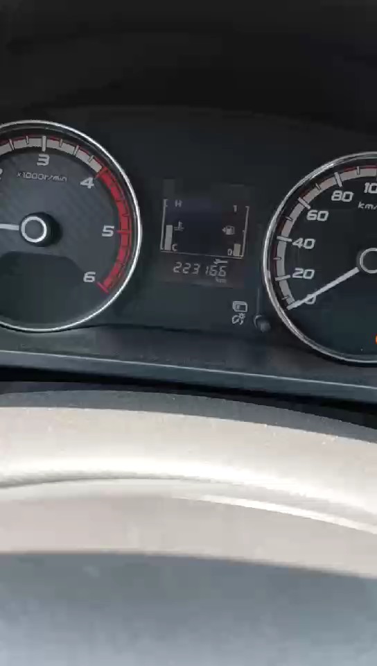 ميتسوبيشي L200 4X4- 2022 video