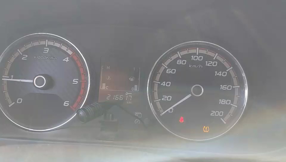 ميتسوبيشي L200 4X4- 2022 video