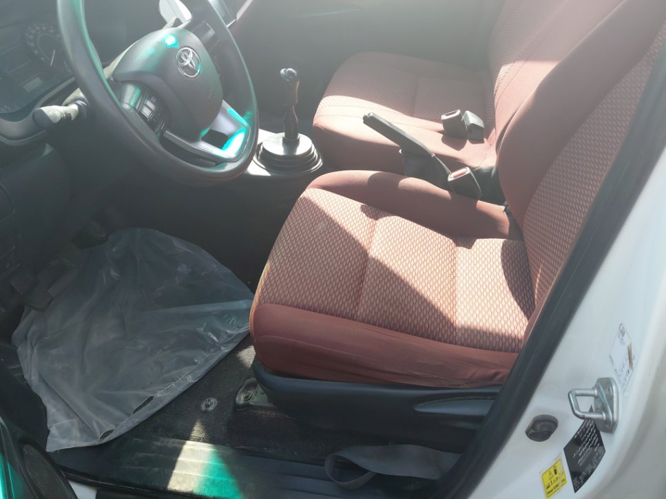 تويوتا هايلكس 4X4-GL2 2024 image