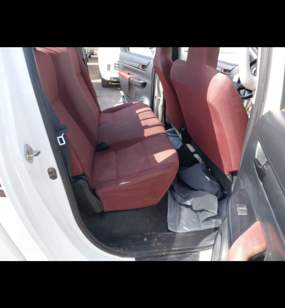 تويوتا هايلكس 4X4-GL2 2024 image