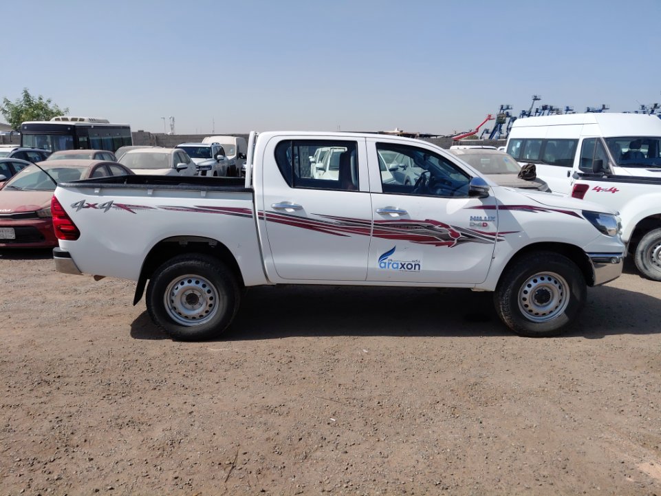 تويوتا هايلكس 4X4-GL2 2024 image