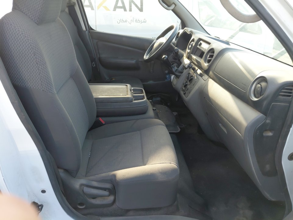 نيسان NV350 Urvan  2021 image