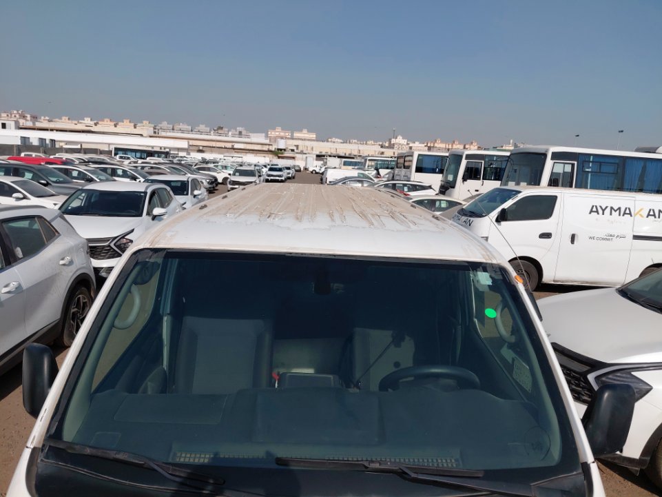 نيسان أورفان  2021 image