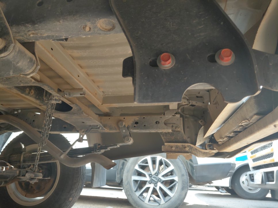 ميتسوبيشي L200 4X4- 2023 image