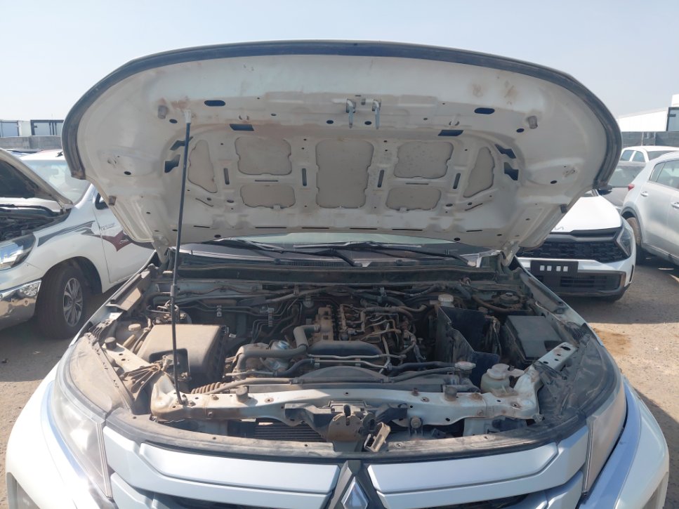 ميتسوبيشي L200 4X4- 2023 image