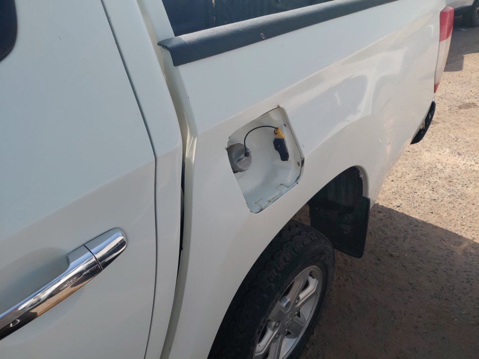 ميتسوبيشي L200 4X4- 2023 image