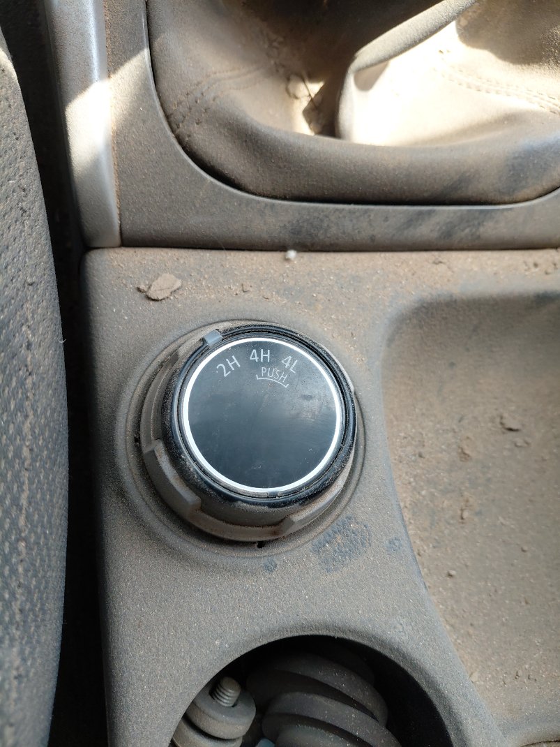 ميتسوبيشي L200 4X4- 2023 image
