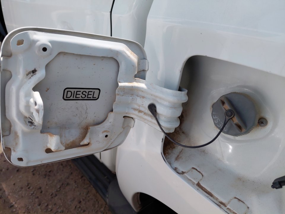 ميتسوبيشي L200 4X4- 2023 image
