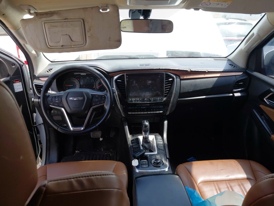 ايسوزو MU-X - 4WD 2023 image