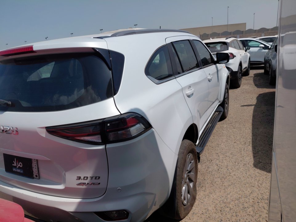 ايسوزو MU-X - 4WD 2023 image