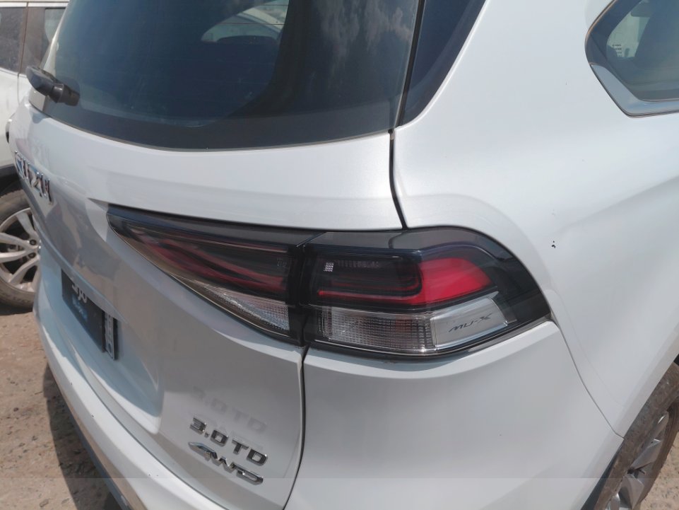 ايسوزو MU-X - 4WD 2023 image