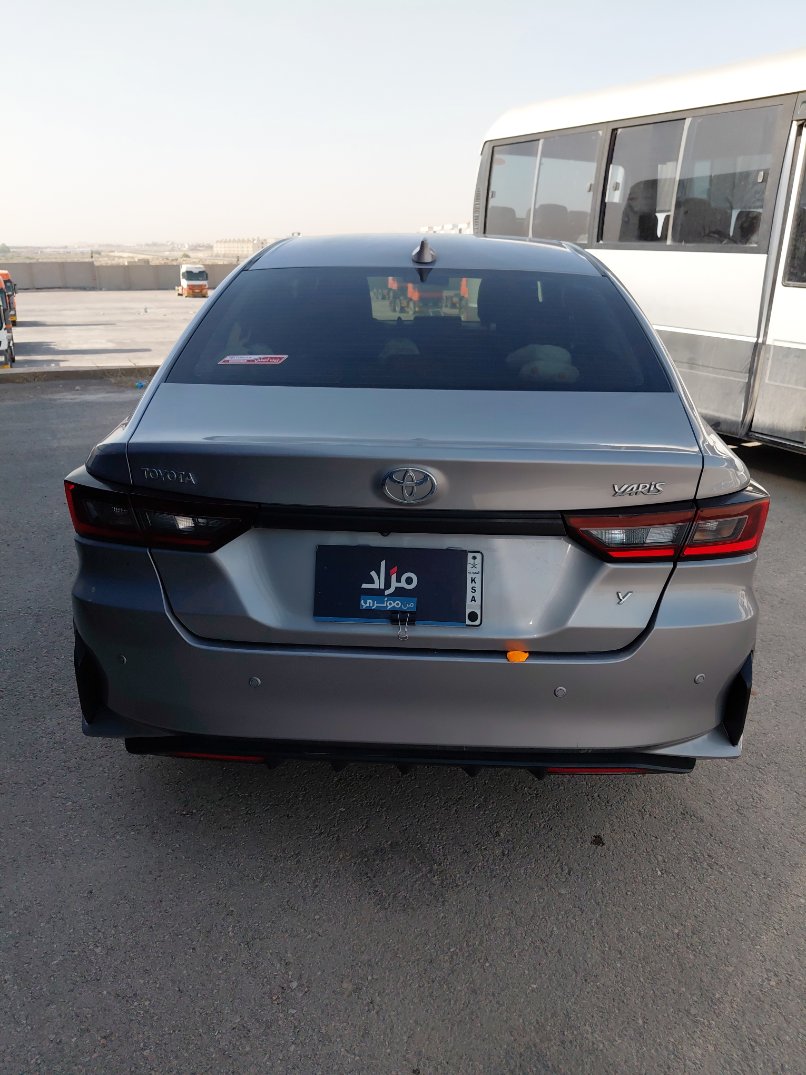تويوتا يارس Y 2024 image