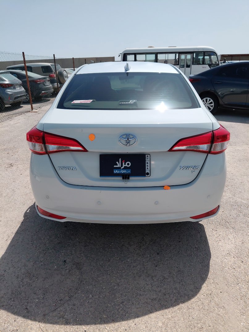 تويوتا يارس Y 2021 image