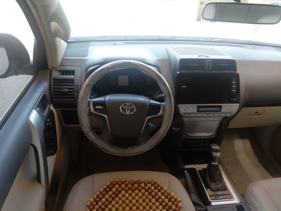 تويوتا لاندكروزر برادو TXL3  2023 image