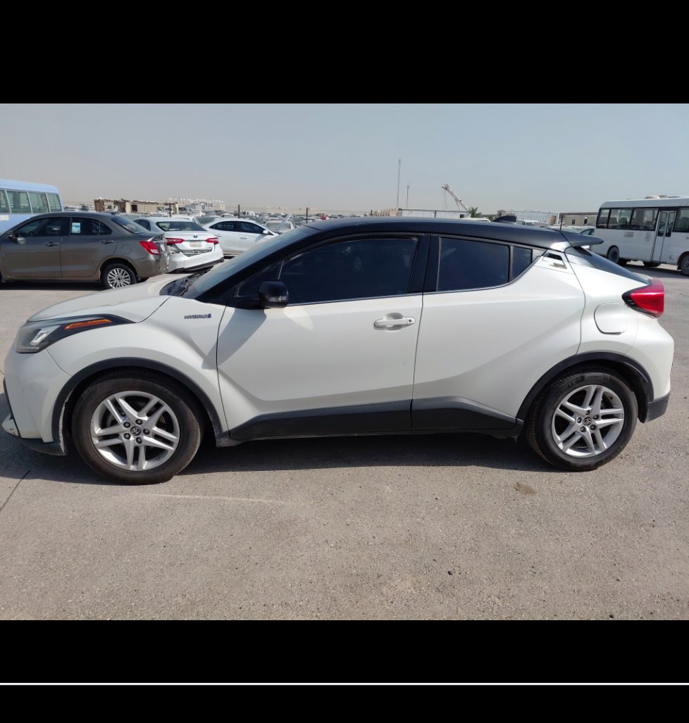 تويوتا سي اتش ار  DYNAMIC SPORTS UTILITY 2020 image