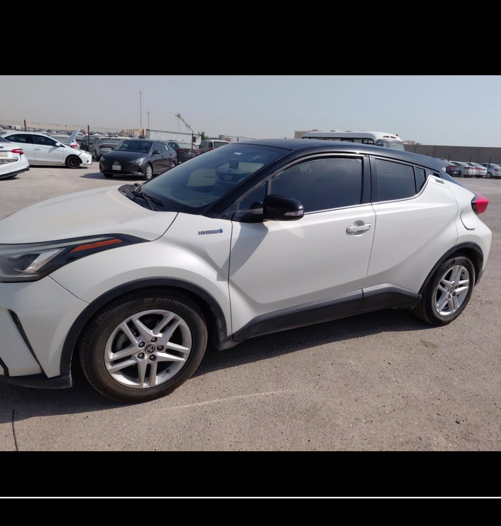 تويوتا سي اتش ار  DYNAMIC SPORTS UTILITY 2020 image