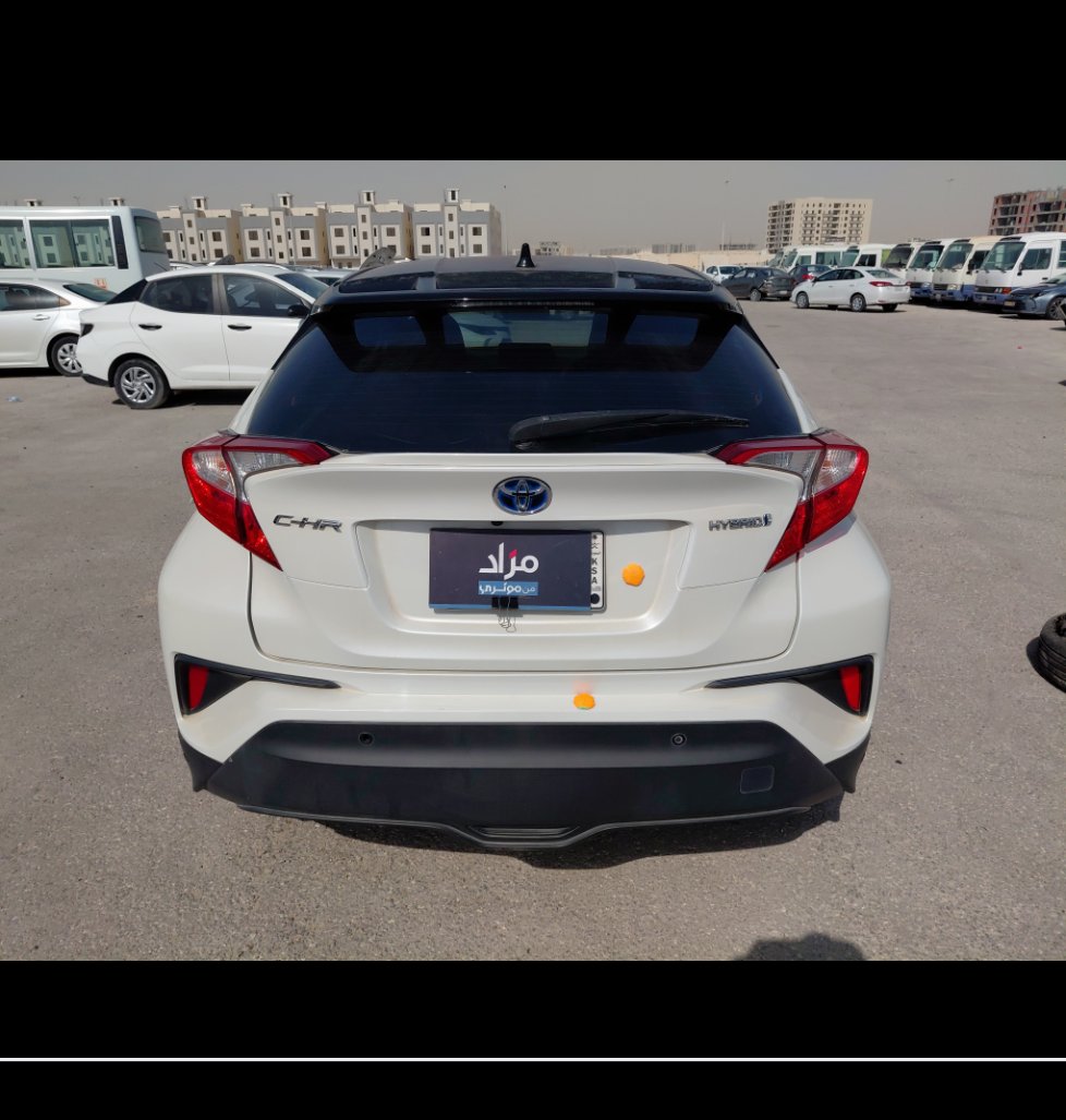 تويوتا سي اتش ار  DYNAMIC SPORTS UTILITY 2020 image
