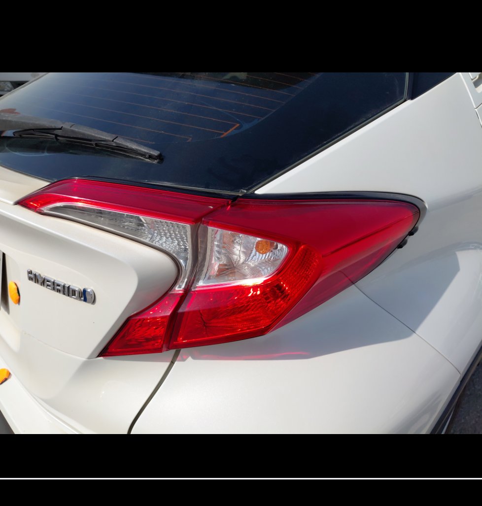 تويوتا سي اتش ار  DYNAMIC SPORTS UTILITY 2020 image