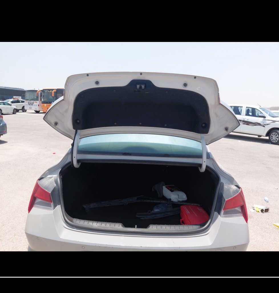 هيونداي إلنترا GL 2023 image