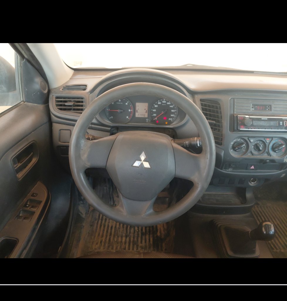 ميتسوبيشي L200  2022 image