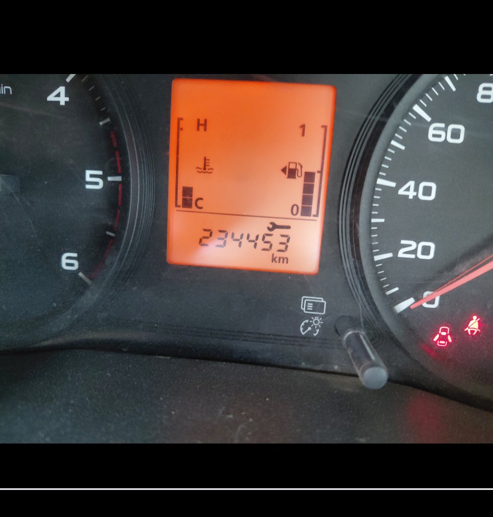 Mitsubishi L200  2022 image
