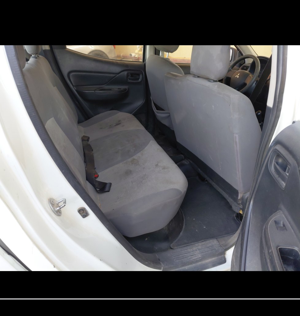 Mitsubishi L200  2022 image