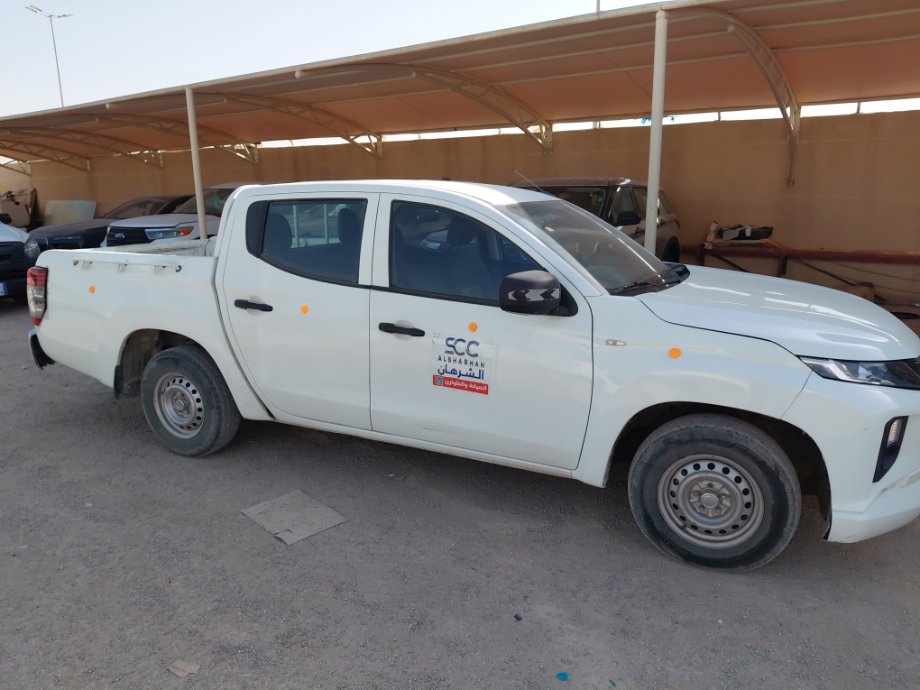 Mitsubishi L200  2022 image