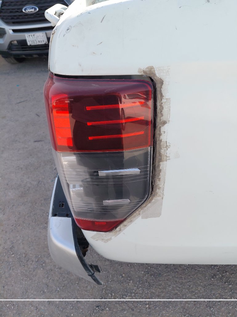 Mitsubishi L200  2022 image