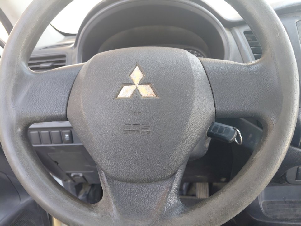Mitsubishi L200  2023 image