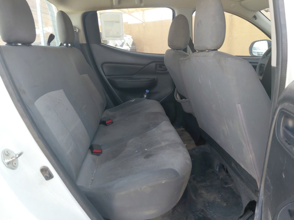Mitsubishi L200  2023 image